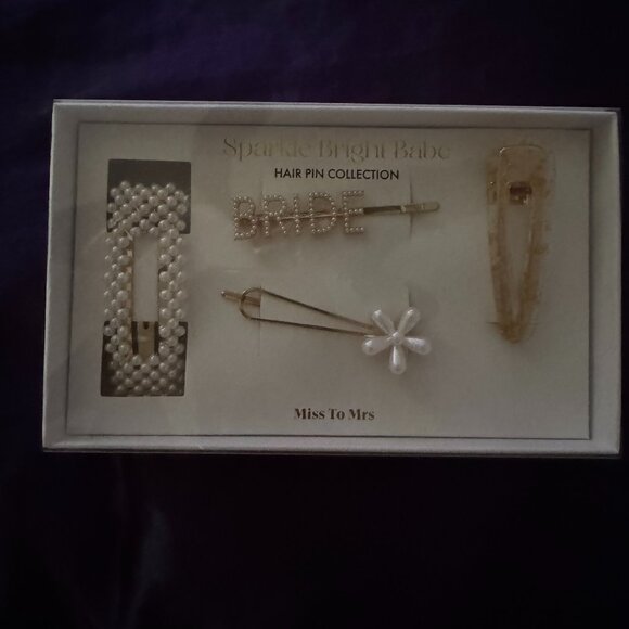 Elegant and Timeless Bridal Hair Pins - Picture 1 of 2